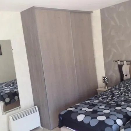 Ferienhaus A Etain, Inclus, Proche Verdun Avec Terrasse Et Parking - Fr-1-585-3